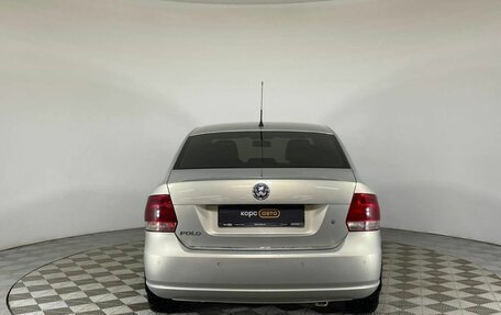 Volkswagen Polo VI (EU Market), 2011 год, 750 000 рублей, 6 фотография