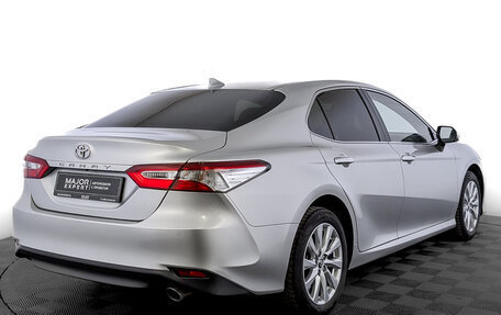 Toyota Camry, 2019 год, 2 980 000 рублей, 5 фотография