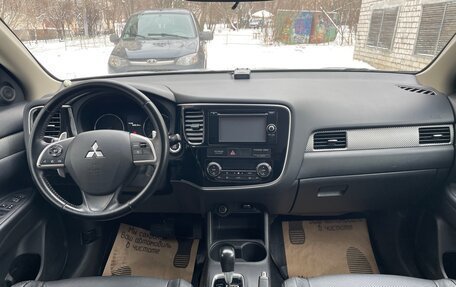 Mitsubishi Outlander III рестайлинг 3, 2012 год, 1 480 000 рублей, 12 фотография