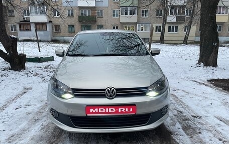 Volkswagen Polo VI (EU Market), 2012 год, 800 000 рублей, 1 фотография