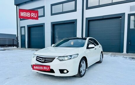 Honda Accord VIII рестайлинг, 2011 год, 1 749 000 рублей, 2 фотография