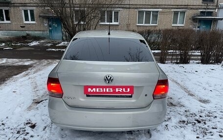 Volkswagen Polo VI (EU Market), 2012 год, 800 000 рублей, 4 фотография