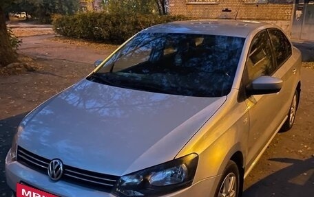 Volkswagen Polo VI (EU Market), 2012 год, 800 000 рублей, 8 фотография