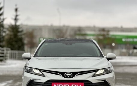 Toyota Camry, 2023 год, 4 200 000 рублей, 2 фотография