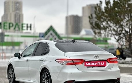 Toyota Camry, 2023 год, 4 200 000 рублей, 6 фотография