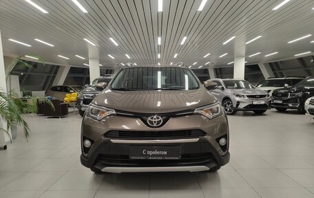 Toyota RAV4, 2018 год, 2 615 000 рублей, 3 фотография