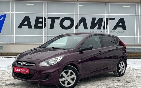 Hyundai Solaris II рестайлинг, 2011 год, 723 000 рублей, 1 фотография