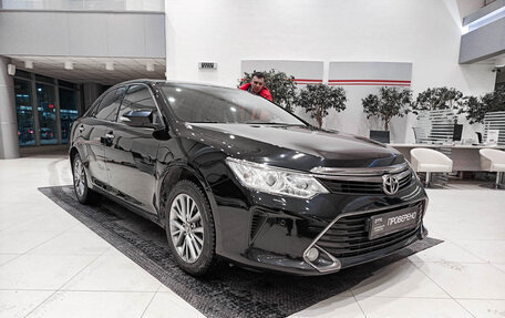 Toyota Camry, 2016 год, 2 308 000 рублей, 3 фотография