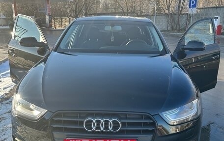 Audi A4, 2012 год, 1 349 000 рублей, 3 фотография