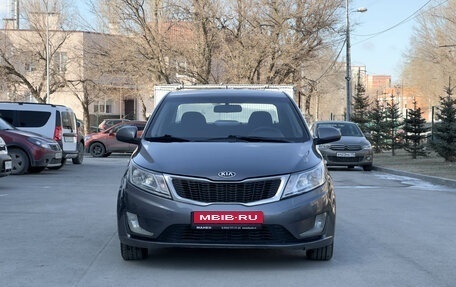 KIA Rio III рестайлинг, 2013 год, 700 000 рублей, 2 фотография