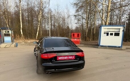 Audi A4, 2012 год, 1 300 000 рублей, 6 фотография