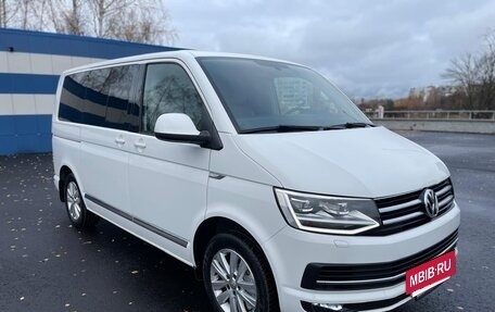 Volkswagen Multivan T6 рестайлинг, 2015 год, 3 505 000 рублей, 7 фотография