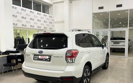 Subaru Forester, 2017 год, 2 200 000 рублей, 4 фотография