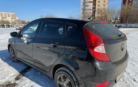 Hyundai Solaris II рестайлинг, 2013 год, 635 000 рублей, 7 фотография