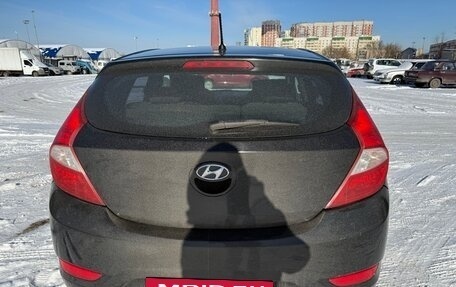 Hyundai Solaris II рестайлинг, 2013 год, 635 000 рублей, 4 фотография