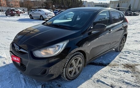 Hyundai Solaris II рестайлинг, 2013 год, 635 000 рублей, 1 фотография