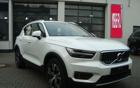 Volvo XC40 I, 2021 год, 3 500 000 рублей, 1 фотография