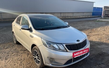 KIA Rio III рестайлинг, 2014 год, 860 000 рублей, 3 фотография