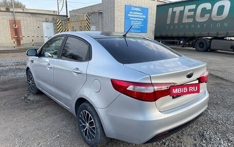 KIA Rio III рестайлинг, 2014 год, 860 000 рублей, 4 фотография