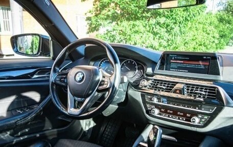 BMW 5 серия, 2018 год, 2 200 000 рублей, 2 фотография