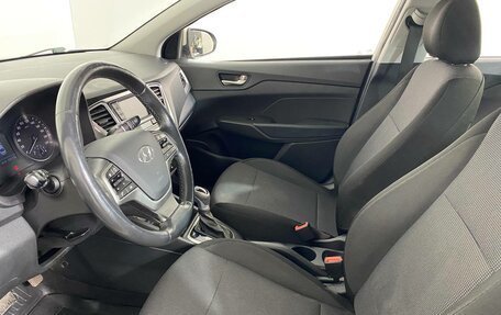 Hyundai Solaris II рестайлинг, 2019 год, 1 049 000 рублей, 8 фотография