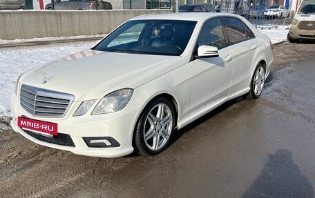 Mercedes-Benz E-Класс, 2010 год, 1 550 000 рублей, 3 фотография