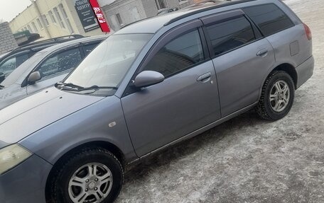 Nissan Wingroad III, 2002 год, 425 000 рублей, 4 фотография