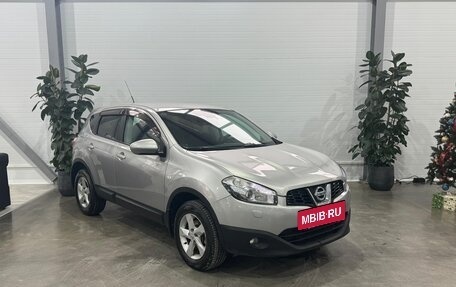 Nissan Qashqai, 2011 год, 999 000 рублей, 2 фотография