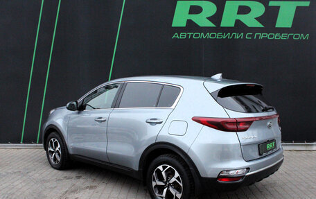 KIA Sportage IV рестайлинг, 2020 год, 2 429 000 рублей, 4 фотография