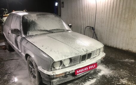 BMW 3 серия, 1987 год, 700 000 рублей, 3 фотография