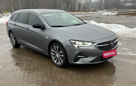 Opel Insignia II рестайлинг, 2021 год, 1 850 000 рублей, 4 фотография