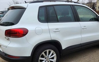 Volkswagen Tiguan I, 2015 год, 2 100 000 рублей, 1 фотография