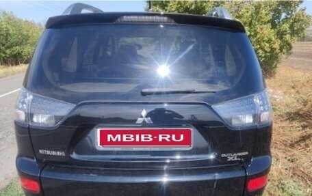 Mitsubishi Outlander III рестайлинг 3, 2008 год, 1 150 000 рублей, 8 фотография