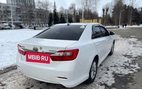 Toyota Camry, 2014 год, 1 418 000 рублей, 4 фотография