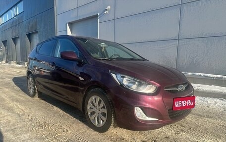 Hyundai Solaris II рестайлинг, 2011 год, 749 000 рублей, 3 фотография