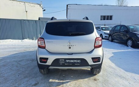 Renault Sandero II рестайлинг, 2016 год, 870 000 рублей, 7 фотография