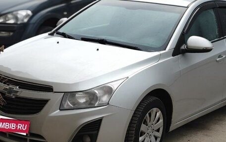 Chevrolet Cruze II, 2014 год, 800 000 рублей, 2 фотография