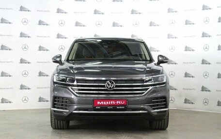 Volkswagen Touareg III, 2022 год, 9 275 000 рублей, 2 фотография