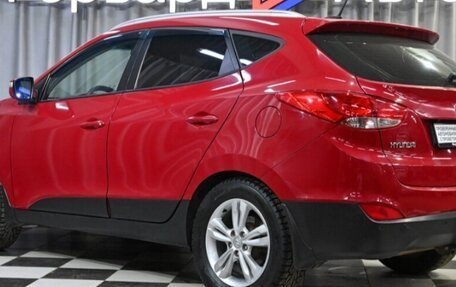 Hyundai ix35 I рестайлинг, 2013 год, 970 000 рублей, 2 фотография