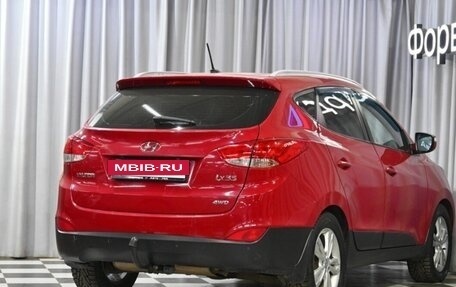 Hyundai ix35 I рестайлинг, 2013 год, 970 000 рублей, 3 фотография