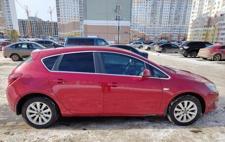 Opel Astra J, 2011 год, 835 000 рублей, 4 фотография