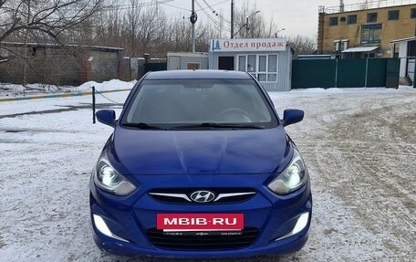 Hyundai Solaris II рестайлинг, 2012 год, 650 000 рублей, 4 фотография