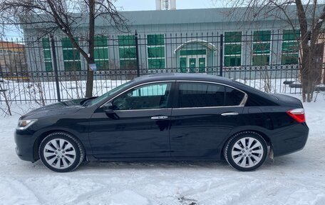 Honda Accord IX рестайлинг, 2013 год, 1 490 000 рублей, 6 фотография