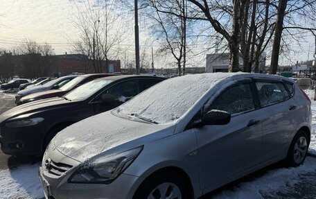 Hyundai Solaris II рестайлинг, 2015 год, 1 175 500 рублей, 9 фотография