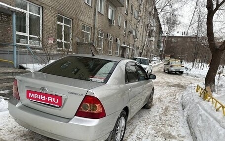 Toyota Corolla, 2005 год, 875 000 рублей, 4 фотография