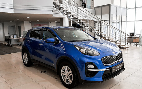 KIA Sportage IV рестайлинг, 2019 год, 2 250 000 рублей, 3 фотография