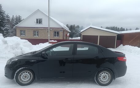 KIA Rio III рестайлинг, 2013 год, 980 000 рублей, 2 фотография