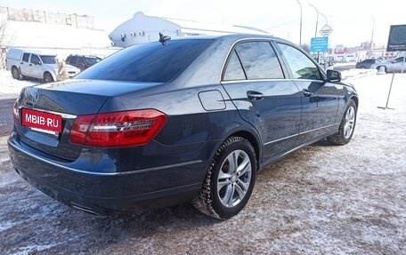 Mercedes-Benz E-Класс, 2013 год, 1 780 000 рублей, 5 фотография