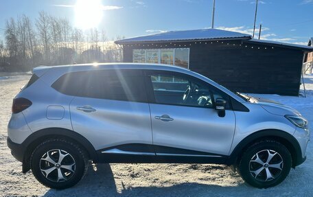 Renault Kaptur I рестайлинг, 2017 год, 960 000 рублей, 29 фотография