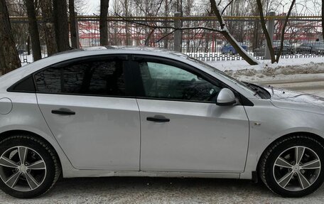 Chevrolet Cruze II, 2011 год, 640 000 рублей, 12 фотография